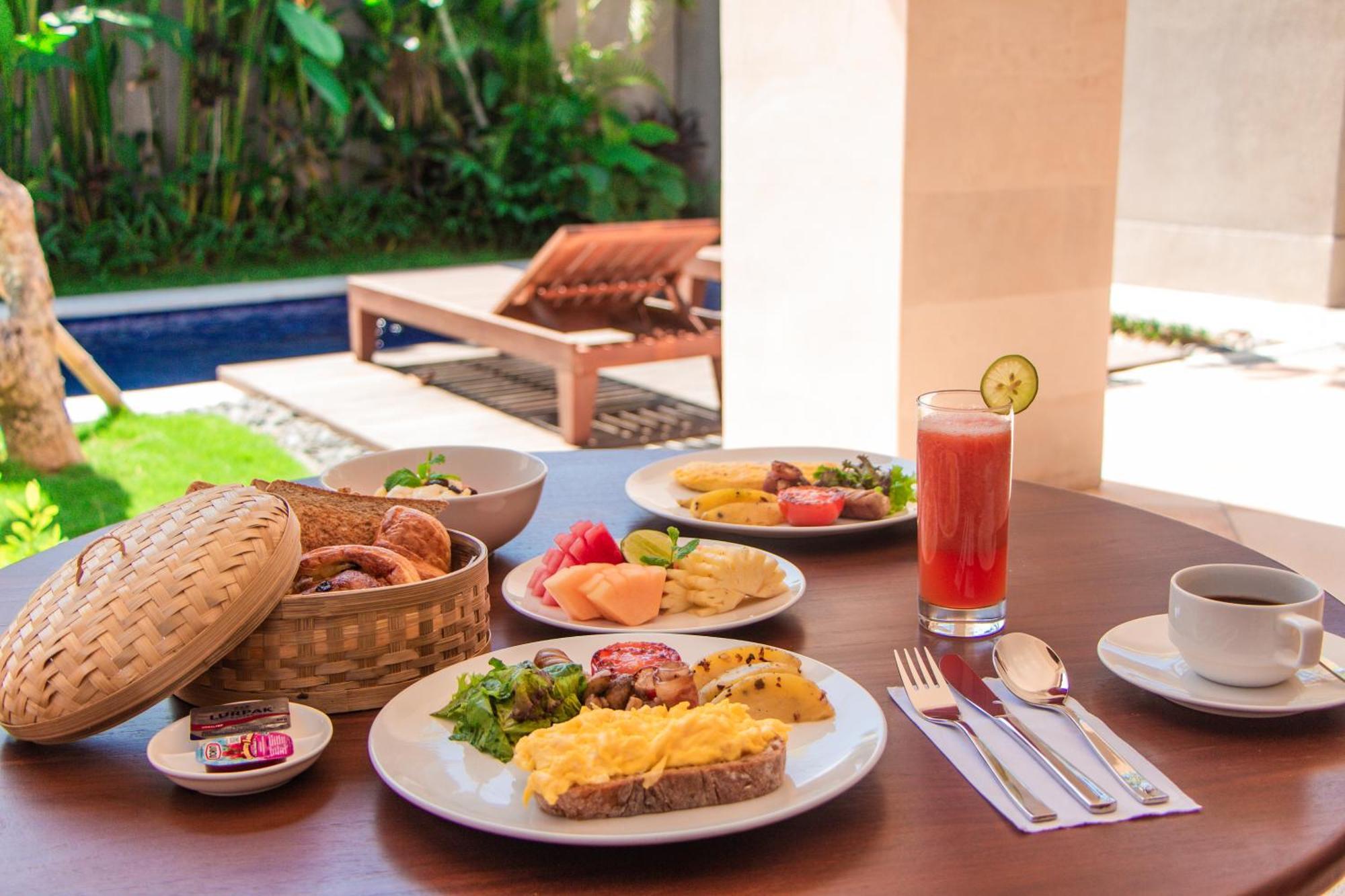 Ghana Villa Seminyak By Pramana Villas Dış mekan fotoğraf